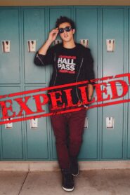 Expulsado del Colegio – 2014 – Online In Netflix