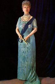 Queen Mary: How She Saved the Royals Online In Netflix