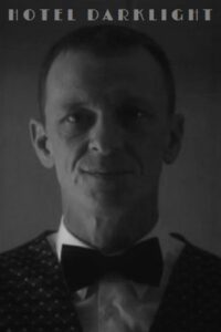 Hotel Darklight Online En Netflix