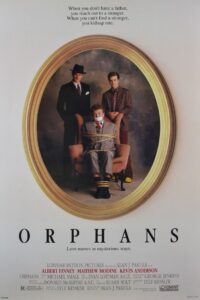 Orphans Online En Netflix