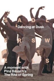 Dancing at Dusk – A moment with Pina Bausch’s The Rite of Spring Online En Netflix