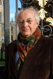 Philip Pullman: Angels and Daemons Online En Netflix